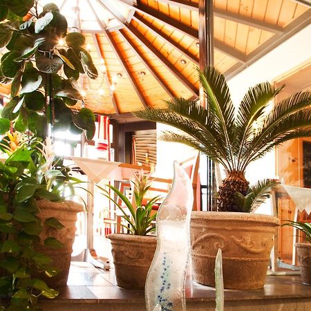 Hotel Bacchus Бенсхайм Интериор снимка