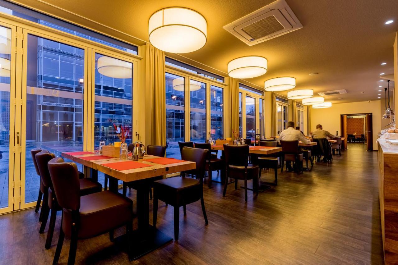 Hotel Bacchus Бенсхайм Екстериор снимка